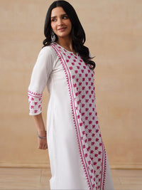 House of Chikankari Women Solid White Cotton A-Line Kurta