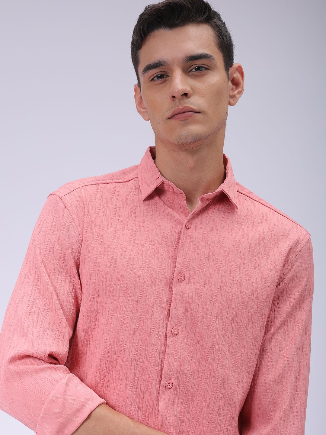 The Indian Garage Co Men Slim Fit Textured Jacquard Resortwear Shirt