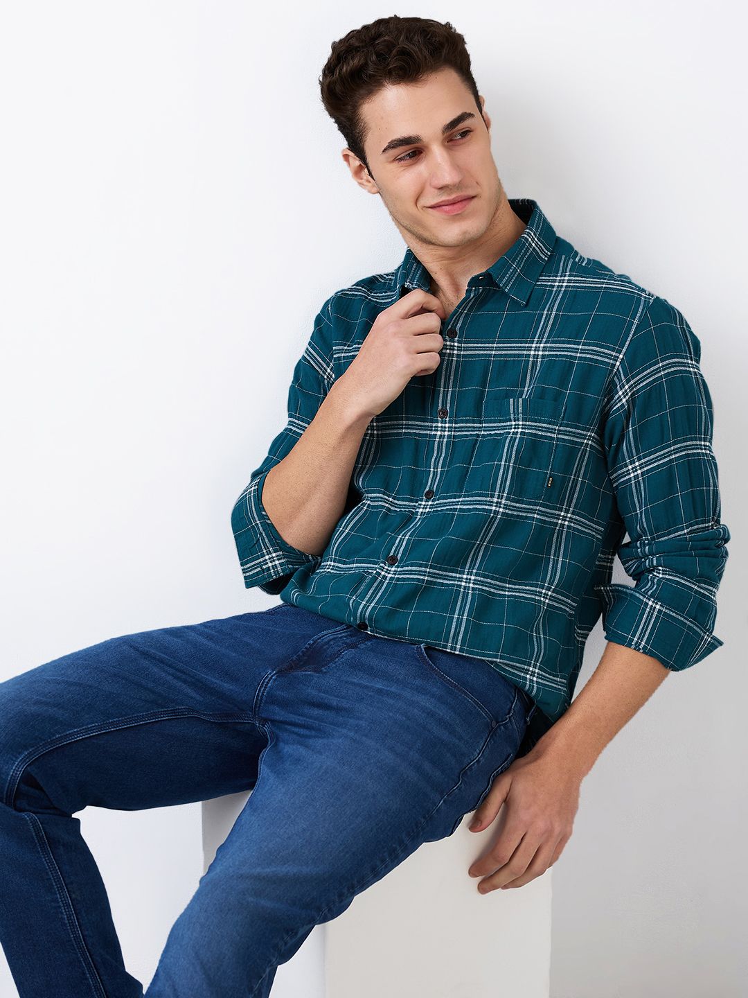 SPYKAR Men Slim Fit Spread Collar Tartan Checked Cotton Casual Shirt