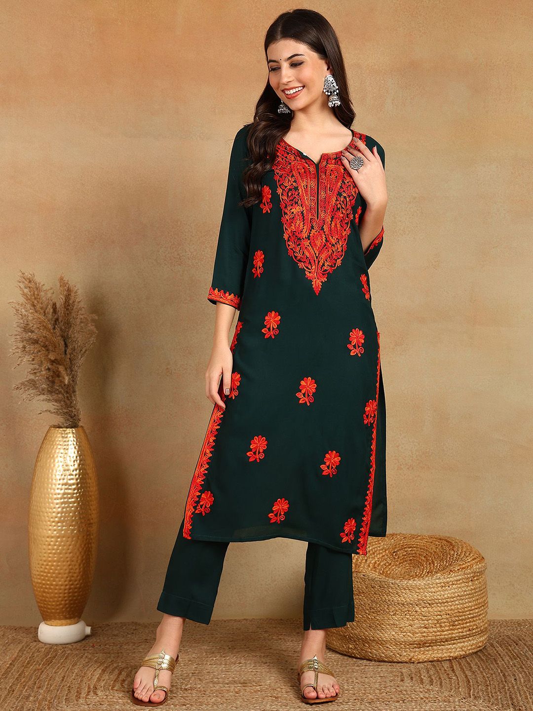 KALINI Floral Embroidered Thread Work Straight Kurta