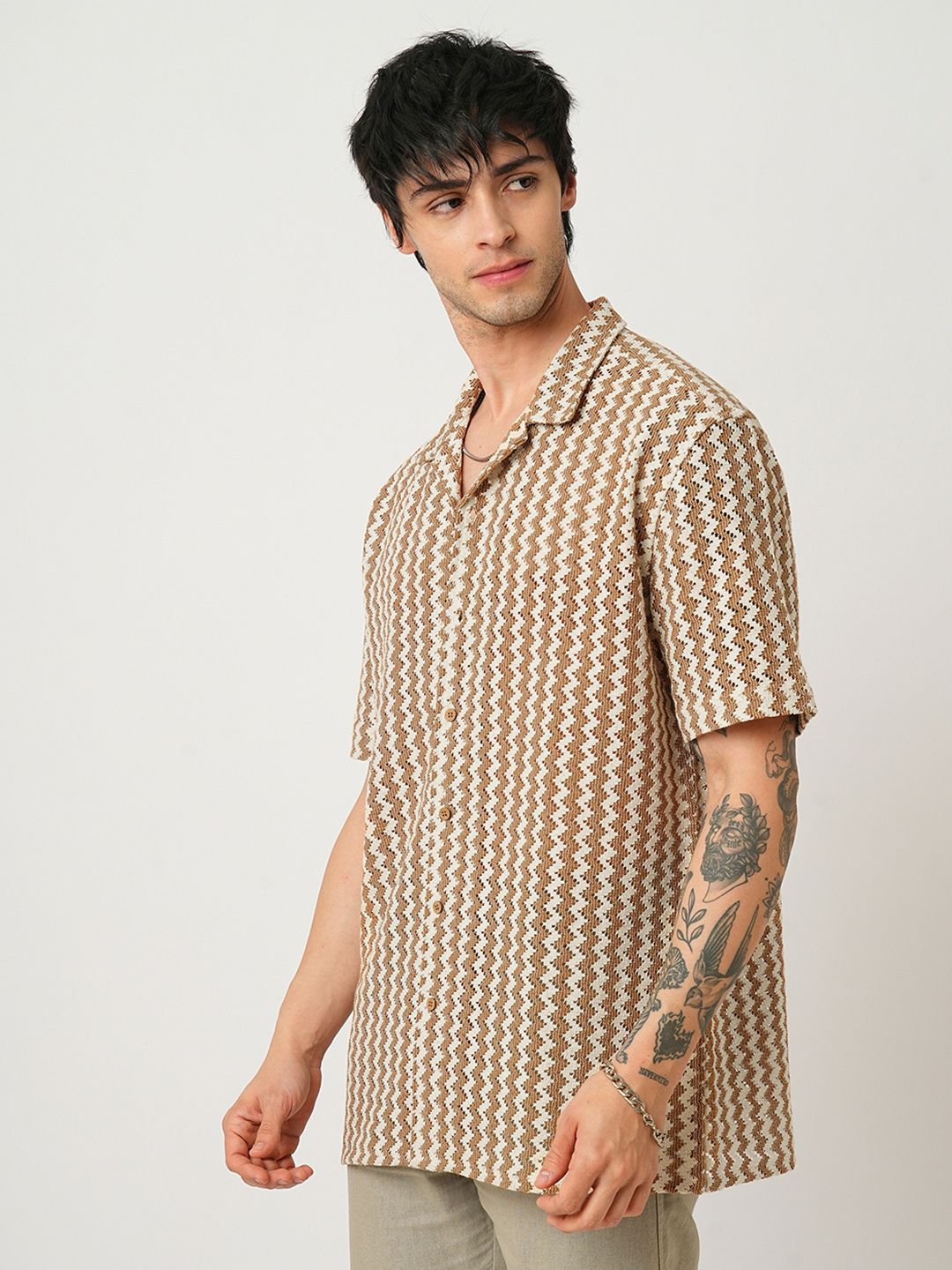 VASTRADO Men Classic Chevron Opaque Casual Shirt