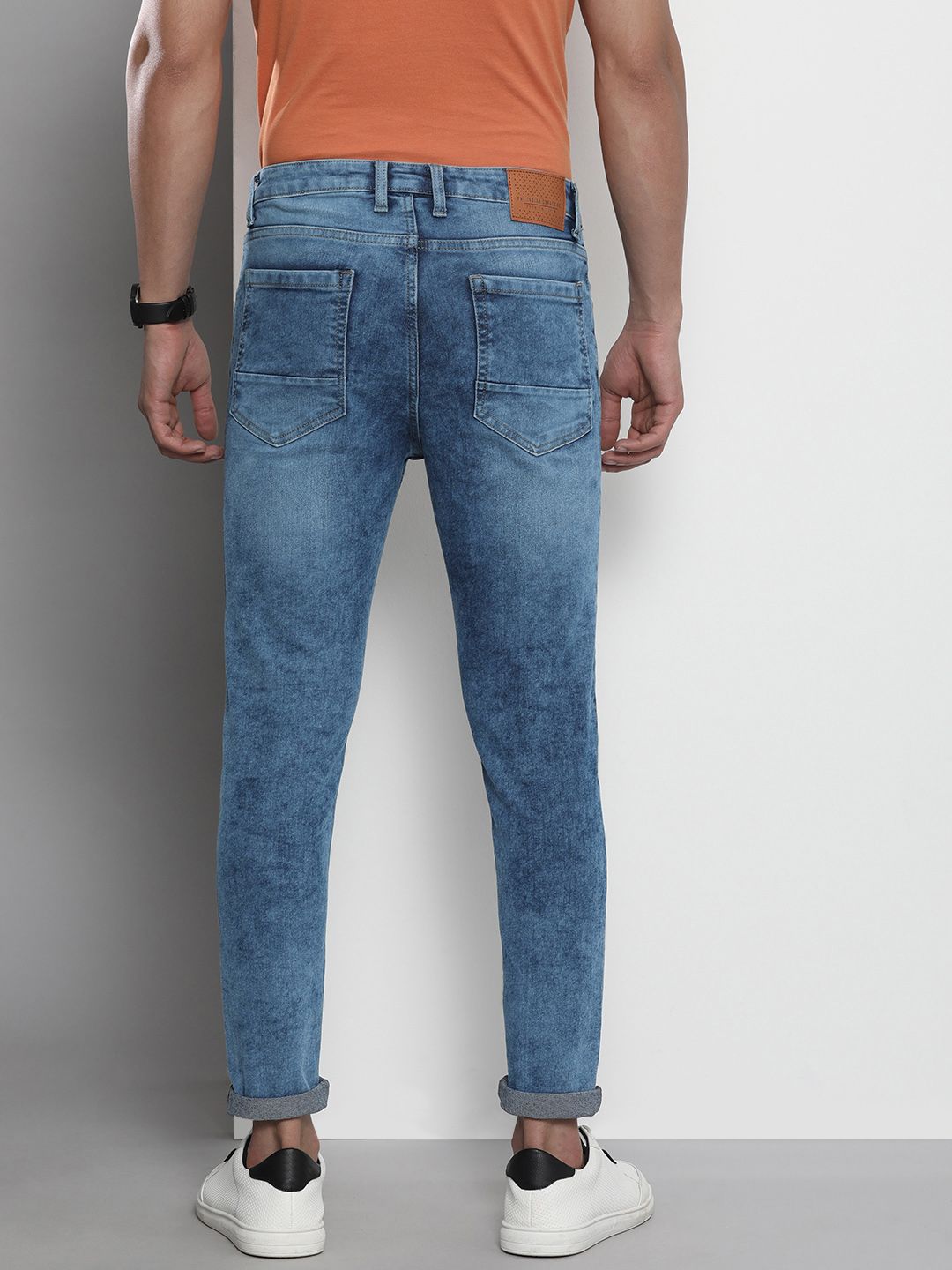 The Indian Garage Co Men Relaxed Fit Light Fade Stretchable Jeans