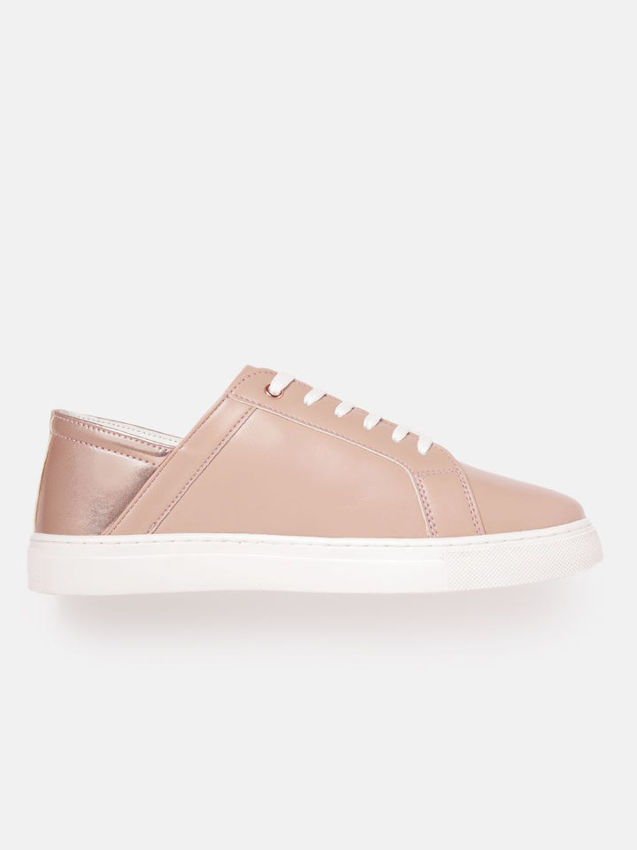 DressBerry Women Colourblocked Sneakers