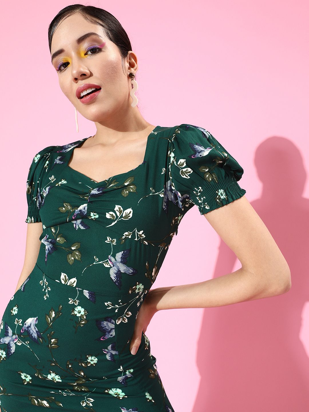 Berrylush Women Gorgeous Green Floral Sweetheart Neck Dress