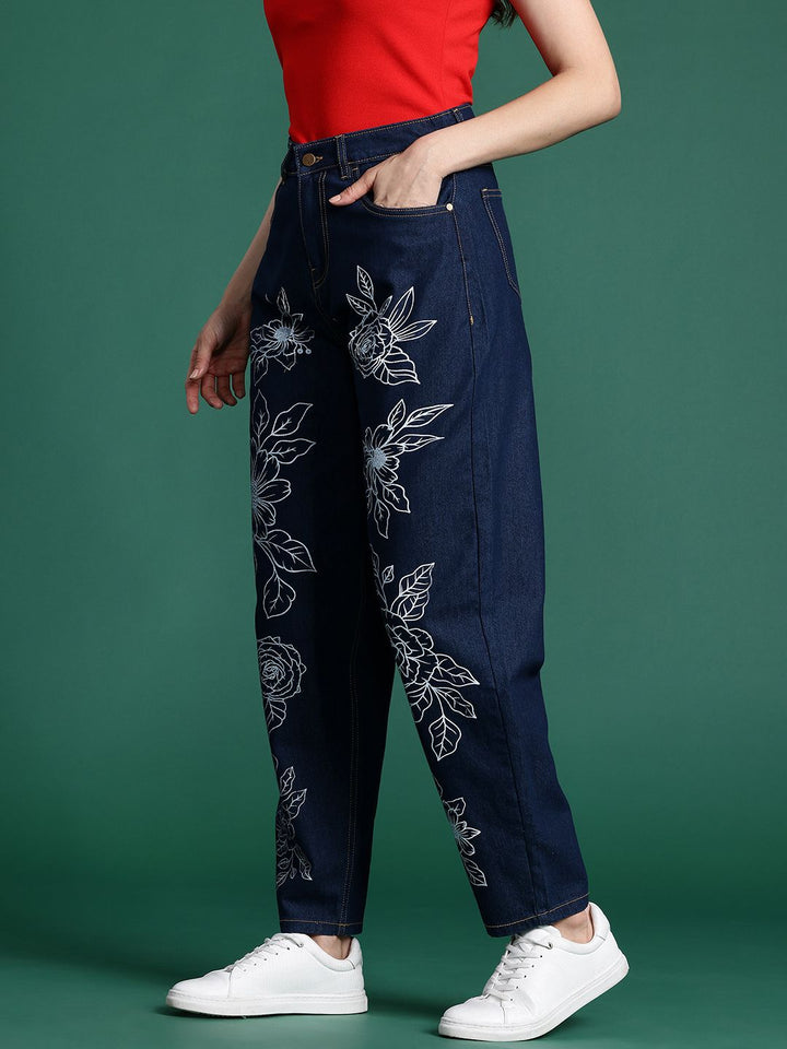 DressBerry Women Floral Printed Slouchy Fit Stretchable Jeans