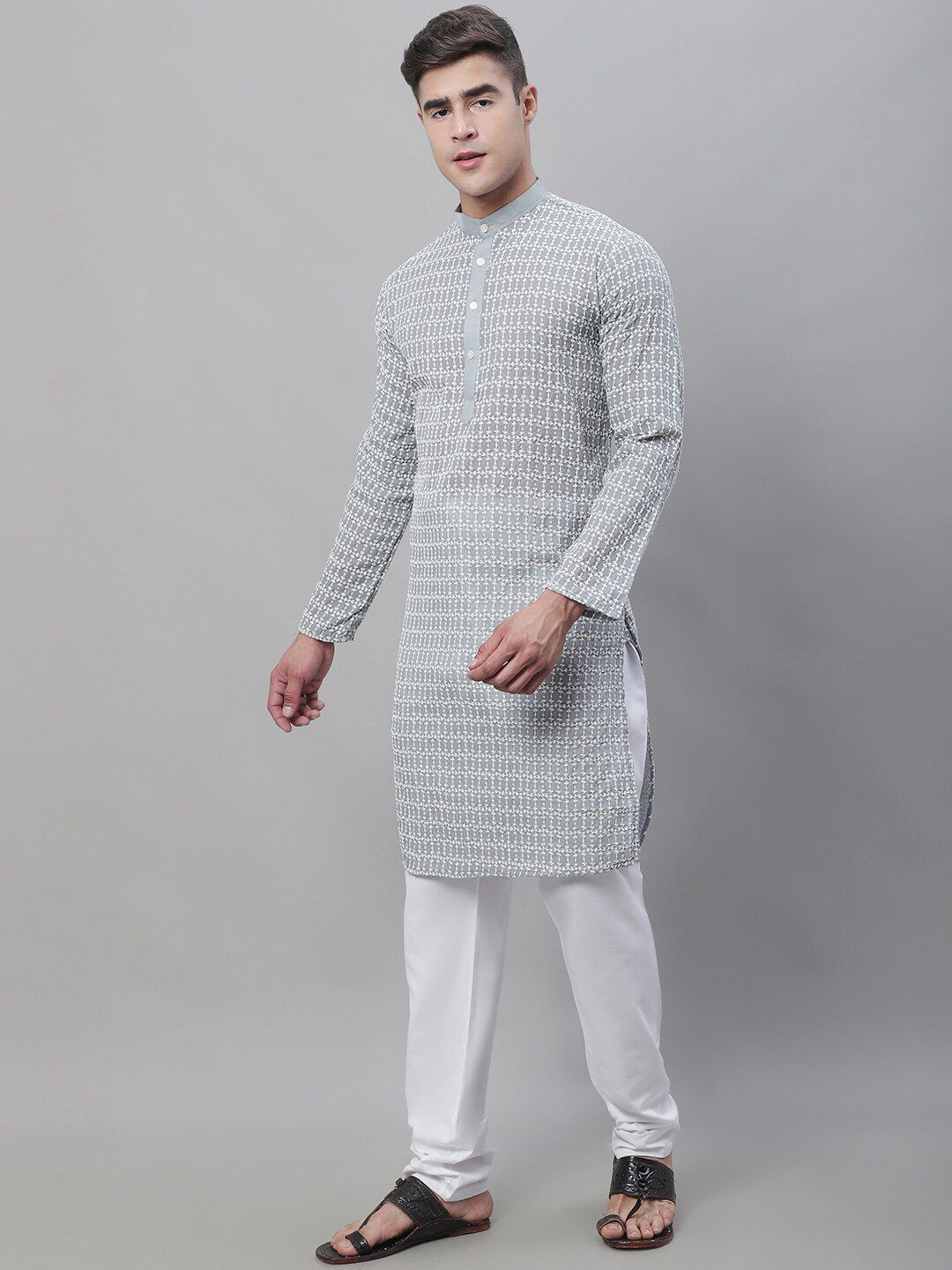 SOJANYA Geometric Embroidered Regular Pure Cotton Kurta With Churidar