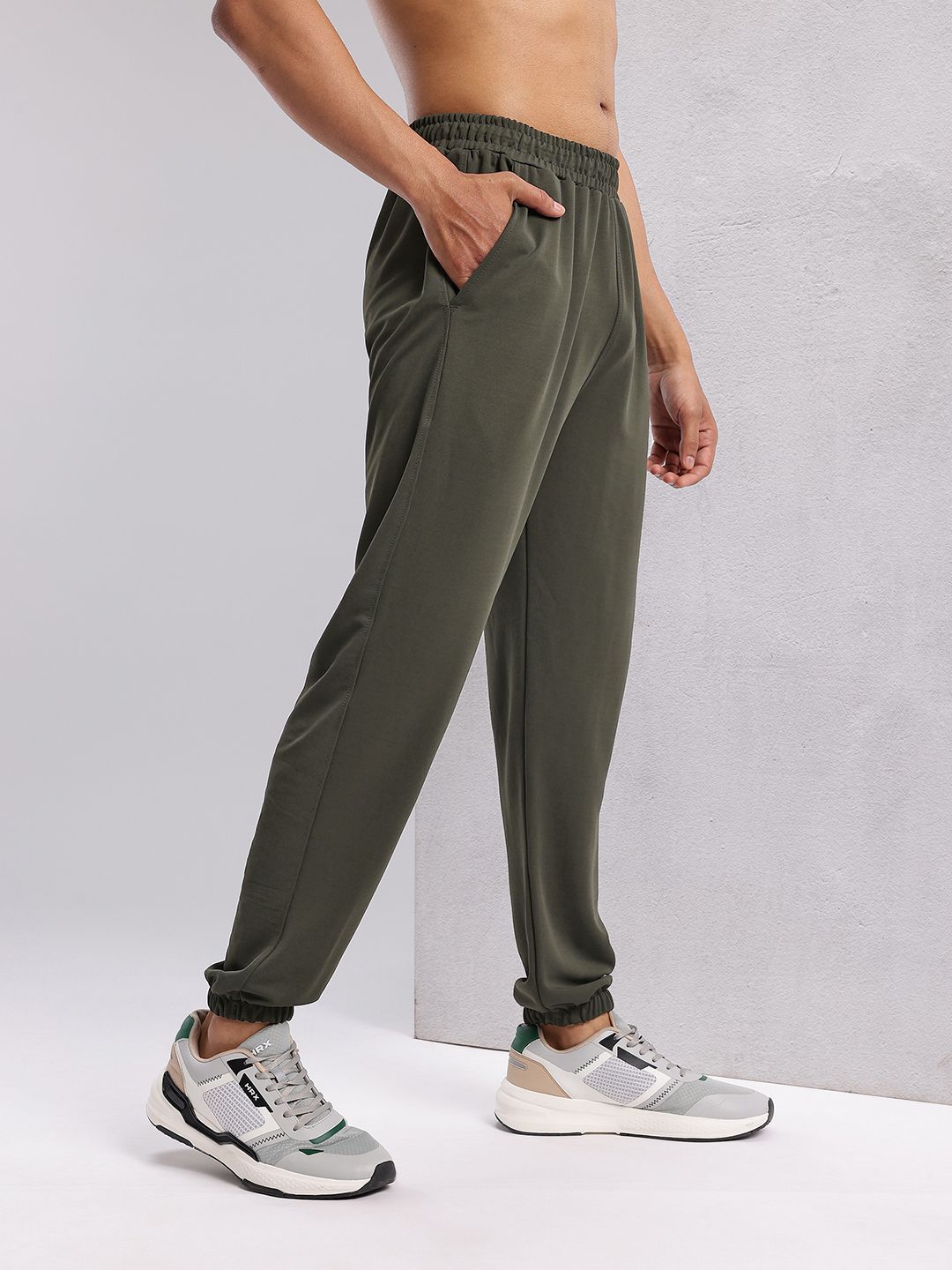 HRX by Hrithik Roshan Men Rapid-Dry Training Joggers