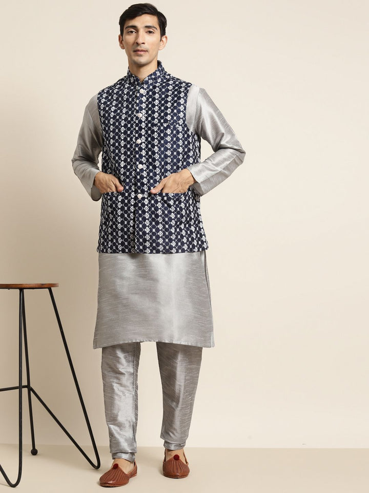 SOJANYA Men Grey & Navy Blue Kurta with Pyjamas & Embroidered Nehru Jacket