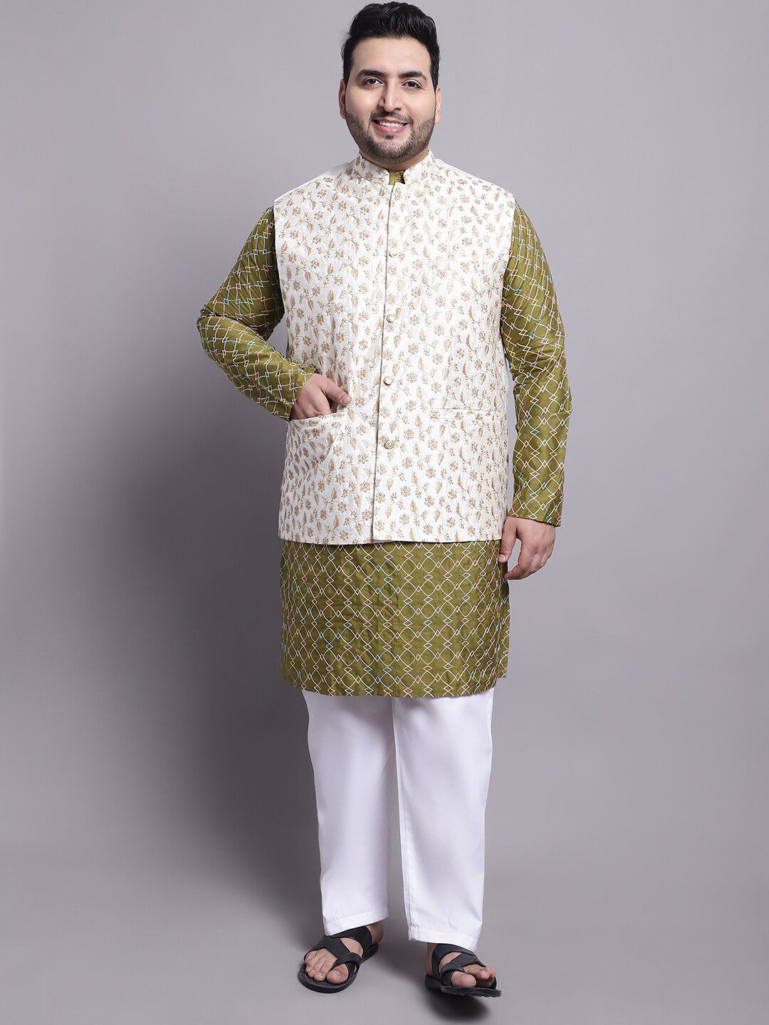 Kurta Kerja Benang Sulam SOJANYA PLUS Dengan Piyama & Jaket Nehru Bersulam