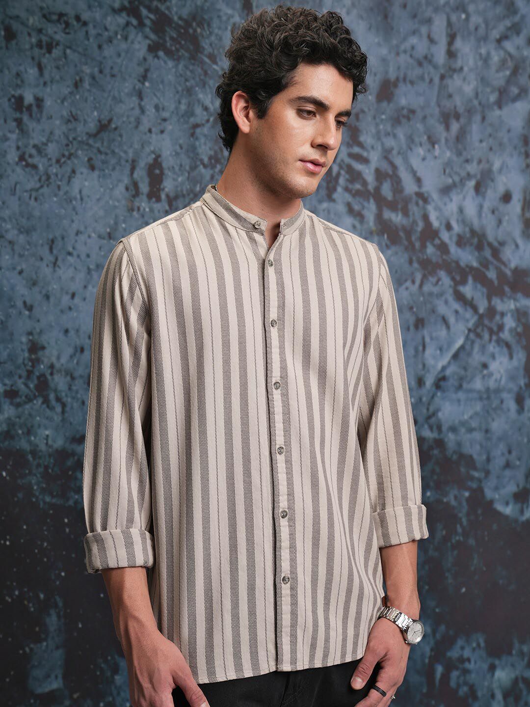 LOCOMOTIVE Mock Lino Dobby Textured Striper Stand-Up Collar Regular Shirt