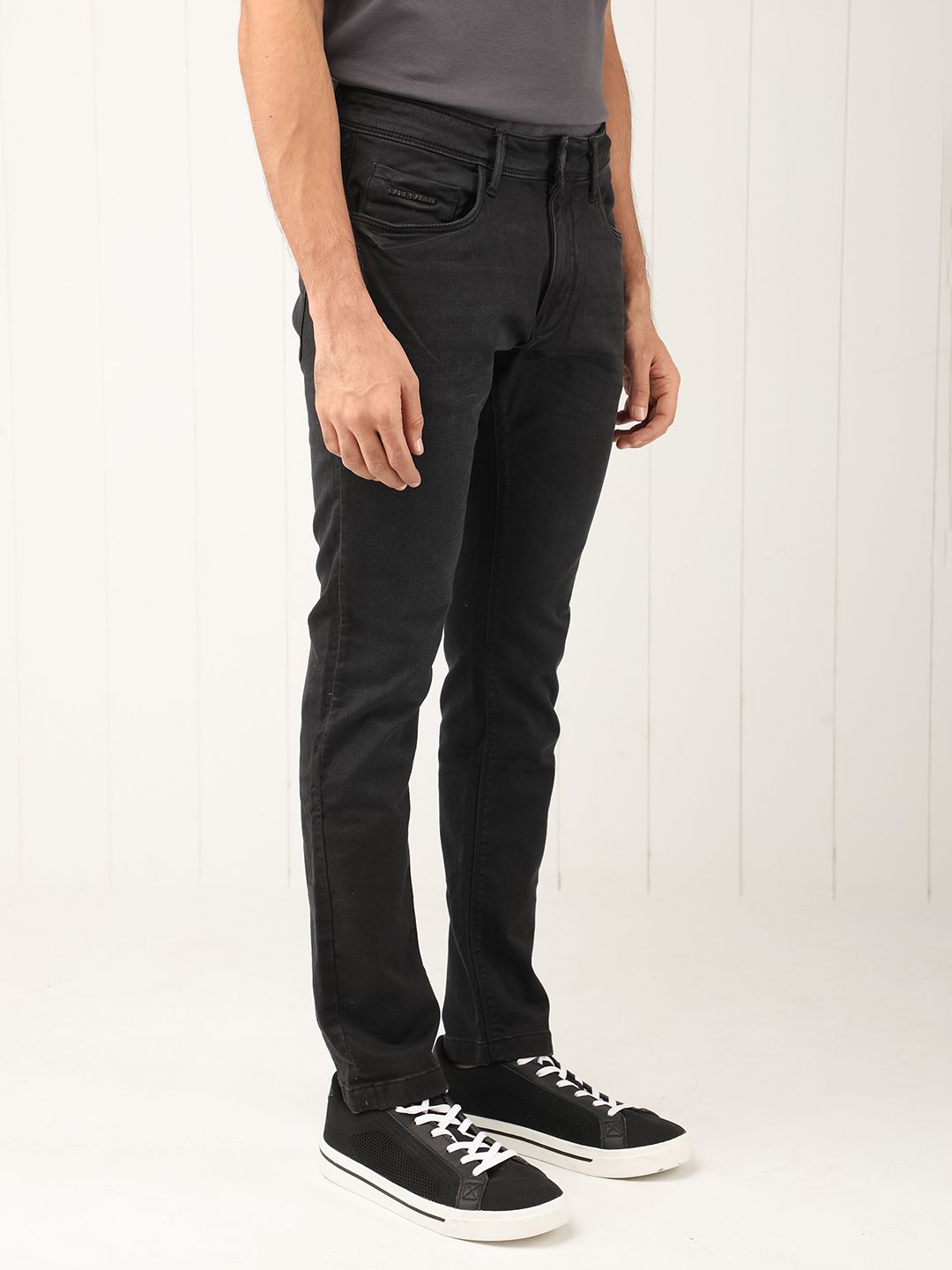 RARE RABBIT Men Riom Slim Fit Cotton Jeans