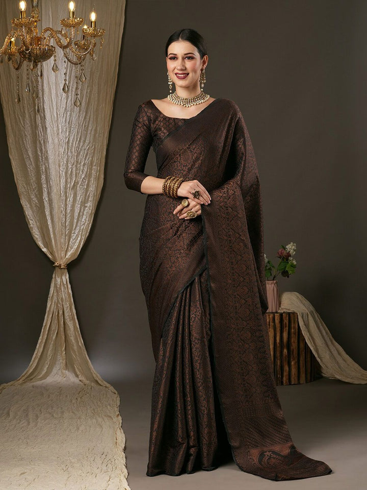 Saree mall Black & Gold-Toned Woven Design Zari Silk Blend Banarasi Sarees