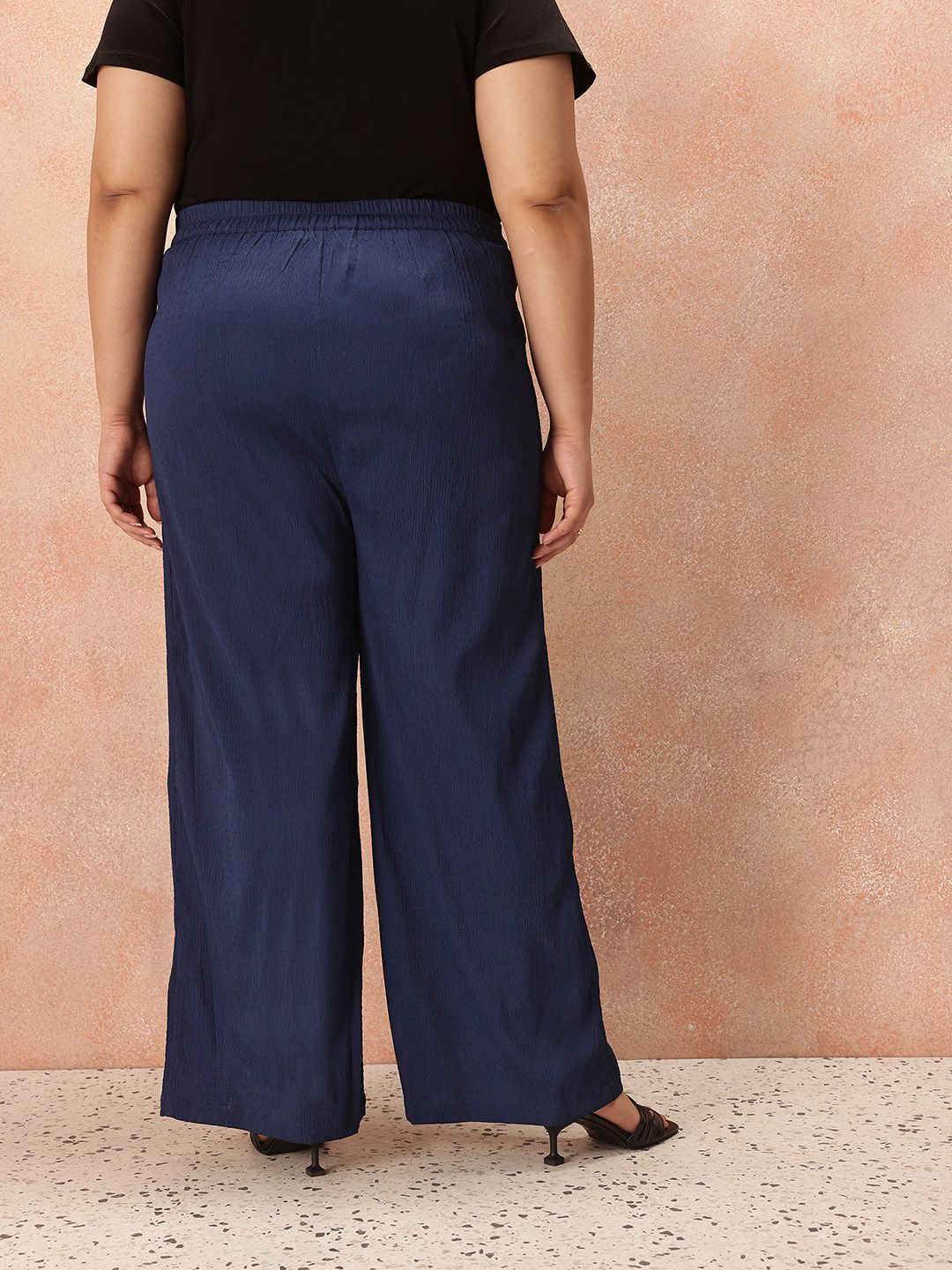 all about you Plus Size Women Crinkled Effect Mid-Rise Belted Detail Front-Pleats Trousers