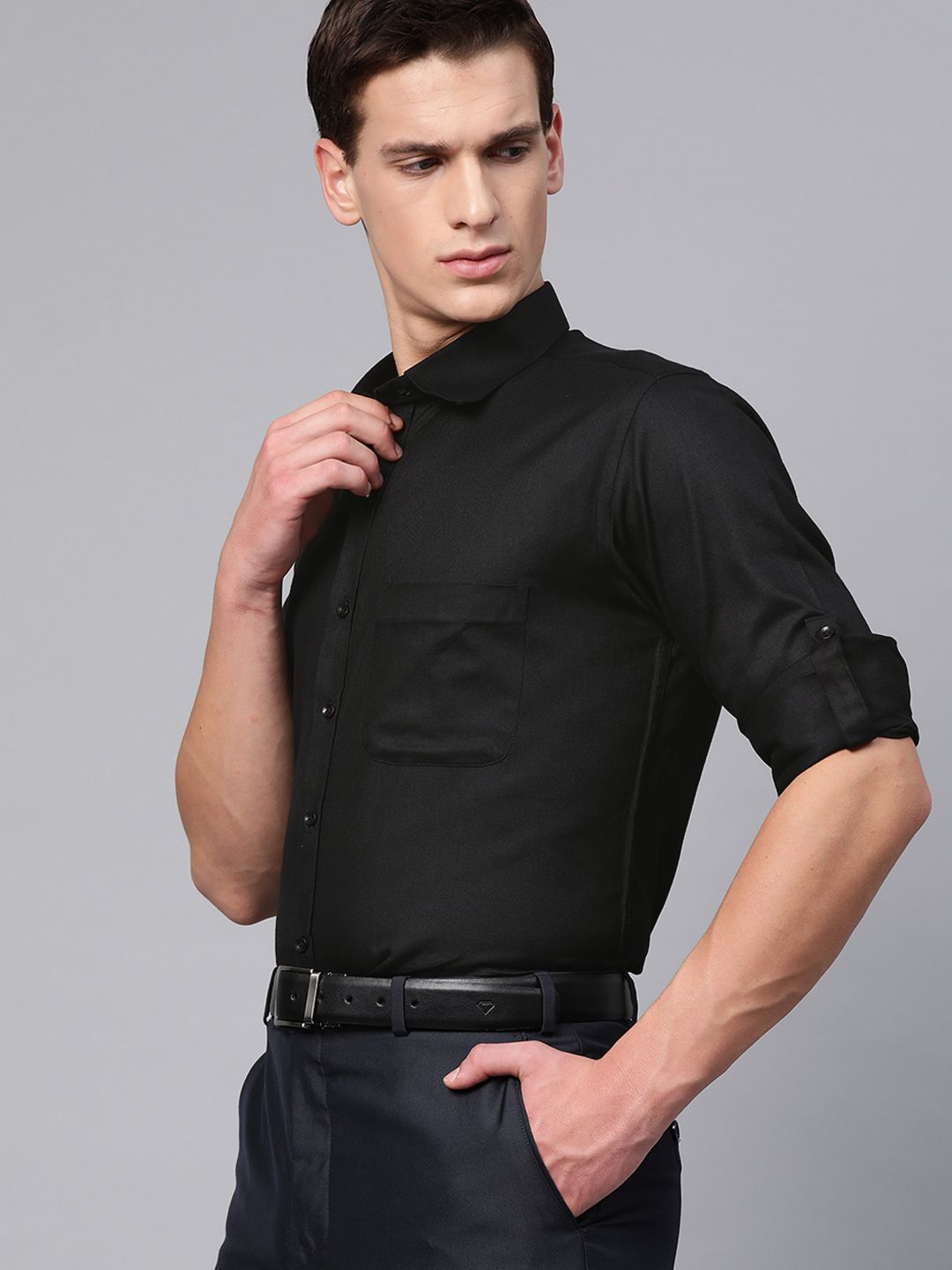 DENNISON Men Black Twill Weave Cotton Smart Slim Fit Solid Formal Shirt