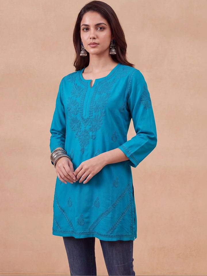 Rumah Wanita Chikankari Sulam Kurta Chikankari