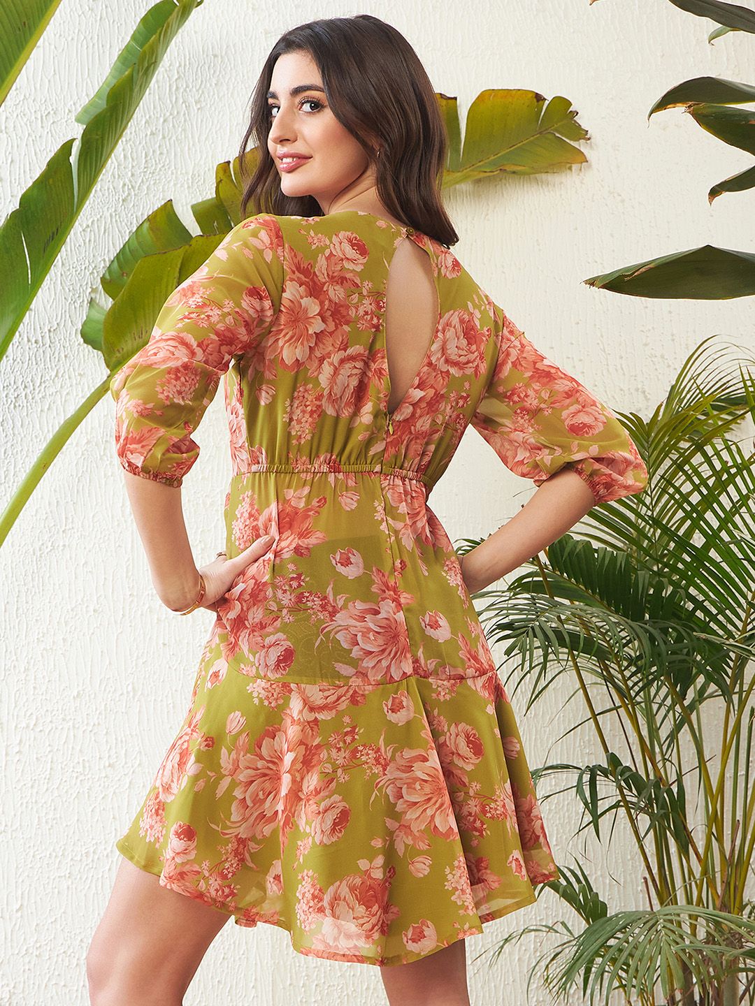 SASSAFRAS Green Floral Printed Puff Sleeve Ruched Georgette Sheath Dress