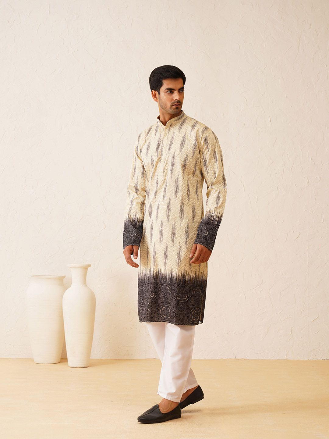 SOJANYA LUXE Embroidered Mandarin Collar Pure Cotton Straight Kurta With Pyjamas