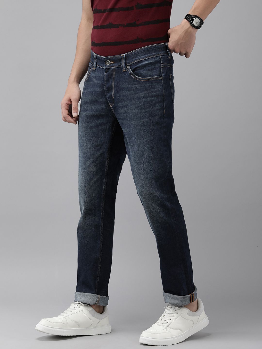 SPYKAR Men Mid-Rise Light Fade Stretchable Jeans