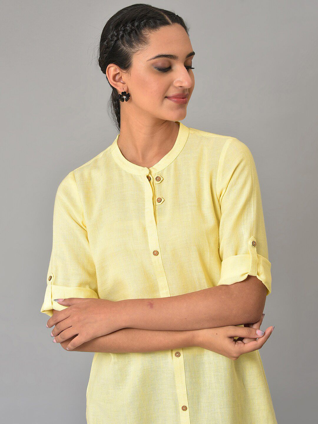 AURELIA Woven Design Mandarin Collar Roll Up Sleeves Straight Short Kurti