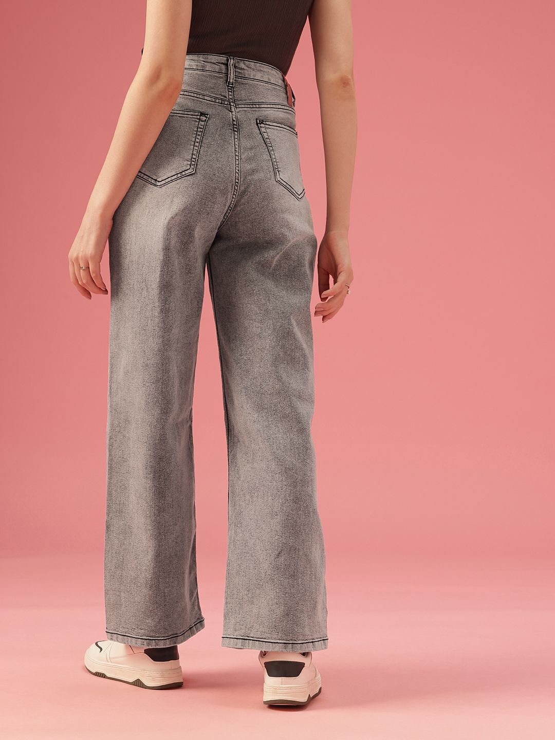 DressBerry Women Wide Leg High-Rise Heavy Fade Stretchable Jeans