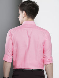 The Indian Garage Co. X Luxe Men Solid Slim Fit Opaque Formal Shirt