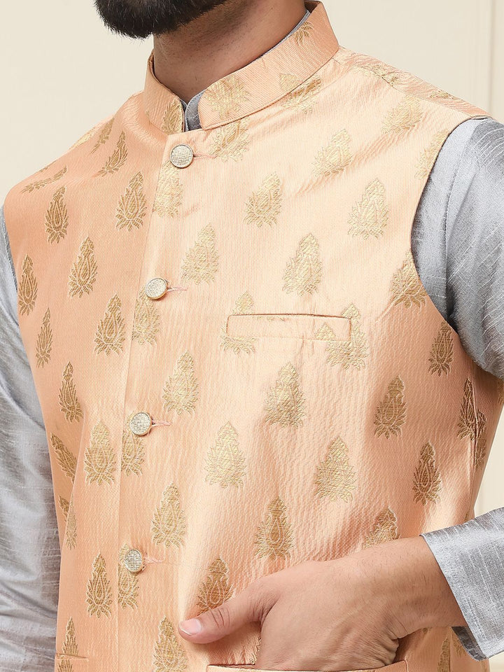 SOJANYA Mandarin Collar Kurta With Churidar & Nehru jacket