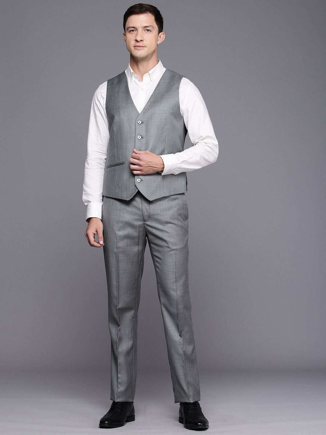 Raymond Contemporary Fit Notched Lapel Single-Breasted 3 Piece Formal Suits