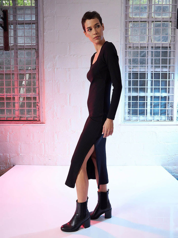 SASSAFRAS Black Square Neck Long Sleeve Sheath Midi Dress