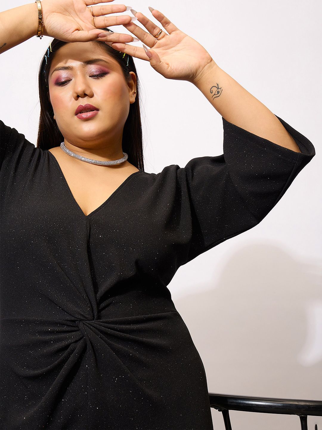 SASSAFRAS Curve Plus Size Black Glitter V-Neck Knot Sheath Midi Dress
