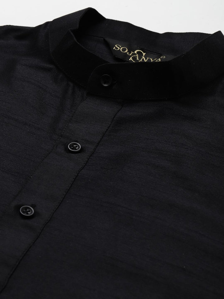 SOJANYA Men Black Solid Kurta with Churidar & Nehru Jacket
