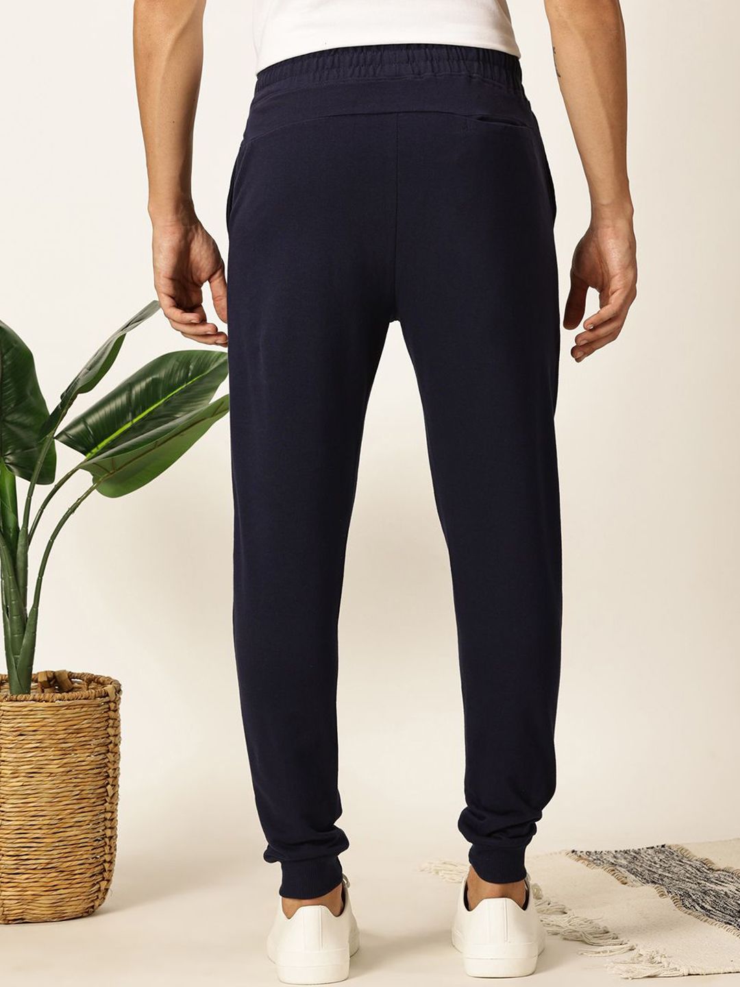 Thomas Scott Men Slim Fit Mid-Rise Joggers