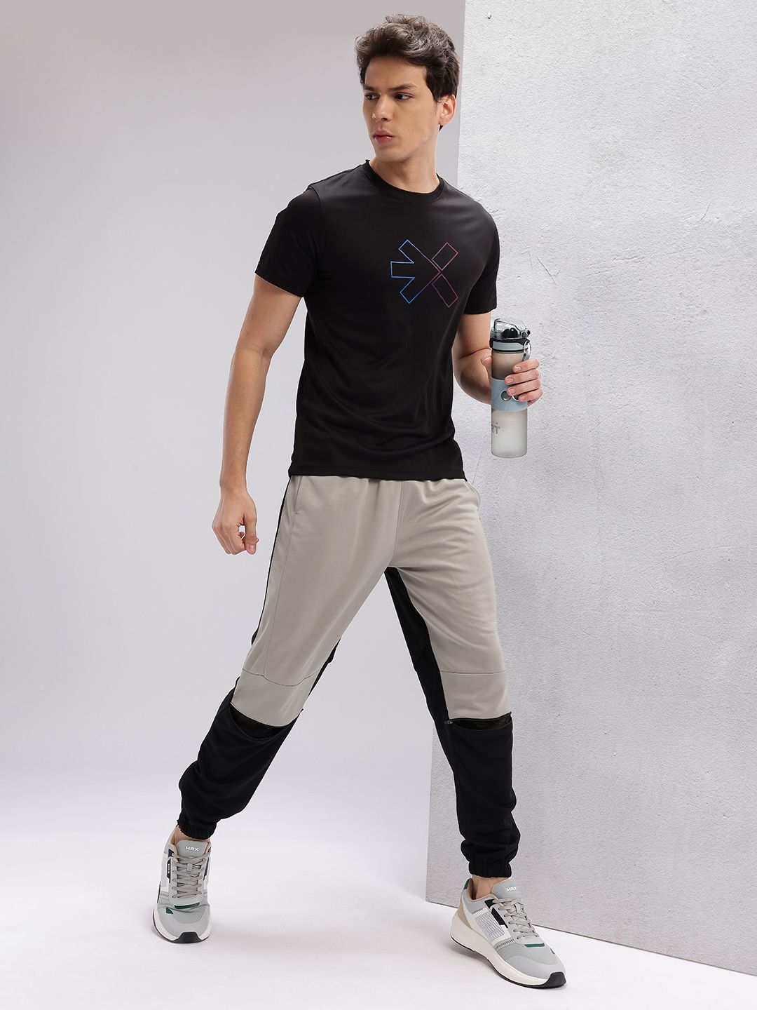 HRX by Hrithik Roshan Men Colourblocked Rapid-Dry Running Joggers