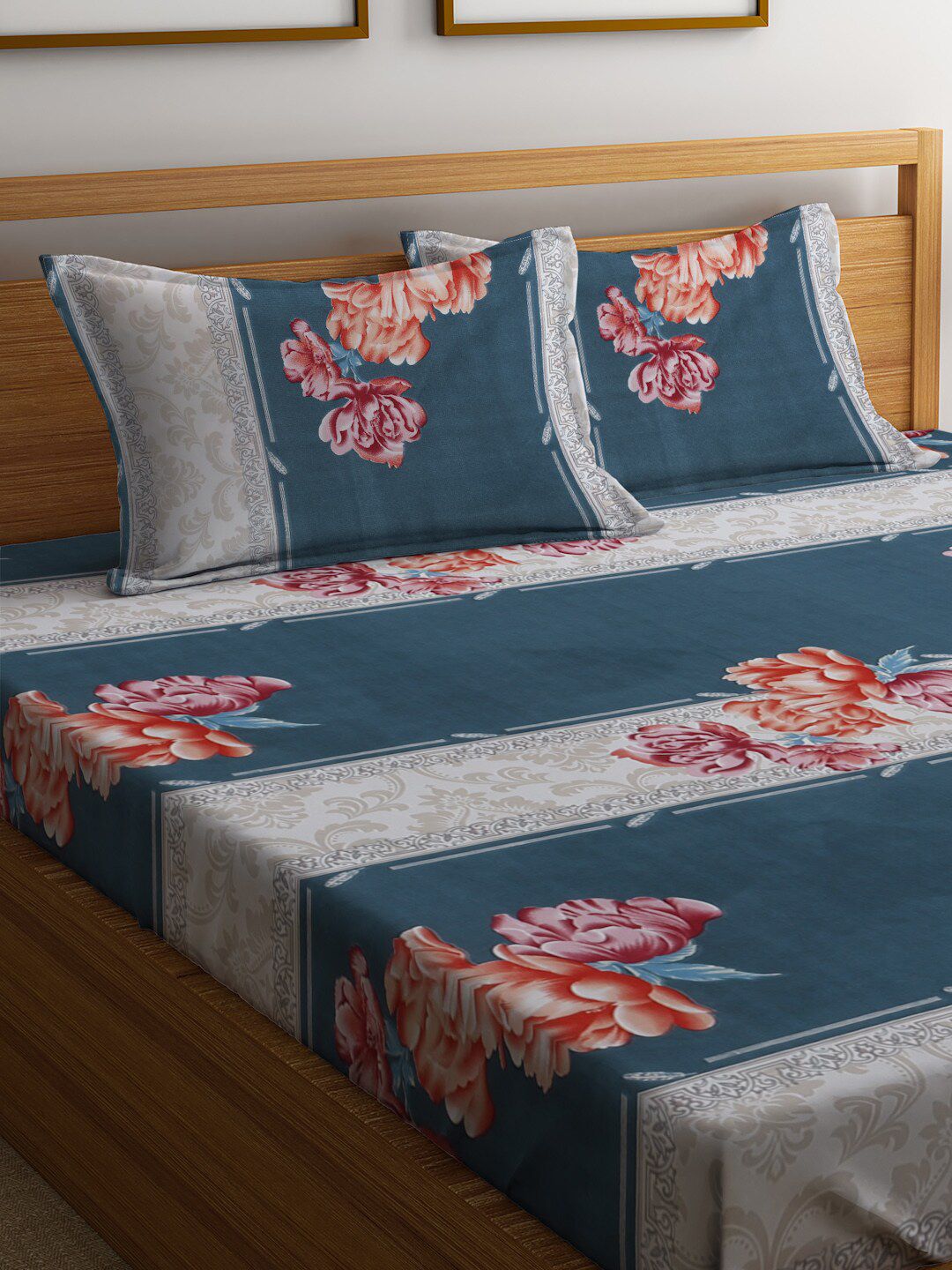 KLOTTHE Floral 300 TC Fitted King Bedsheet with 2 Pillow Covers