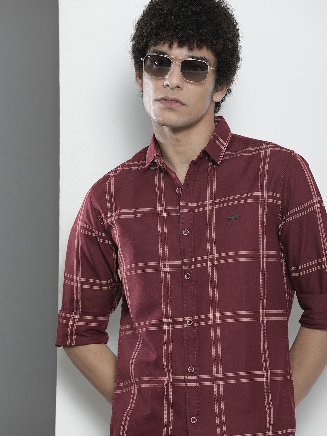The Indian Garage Co Men Burgundy Checked Casual Shirt
