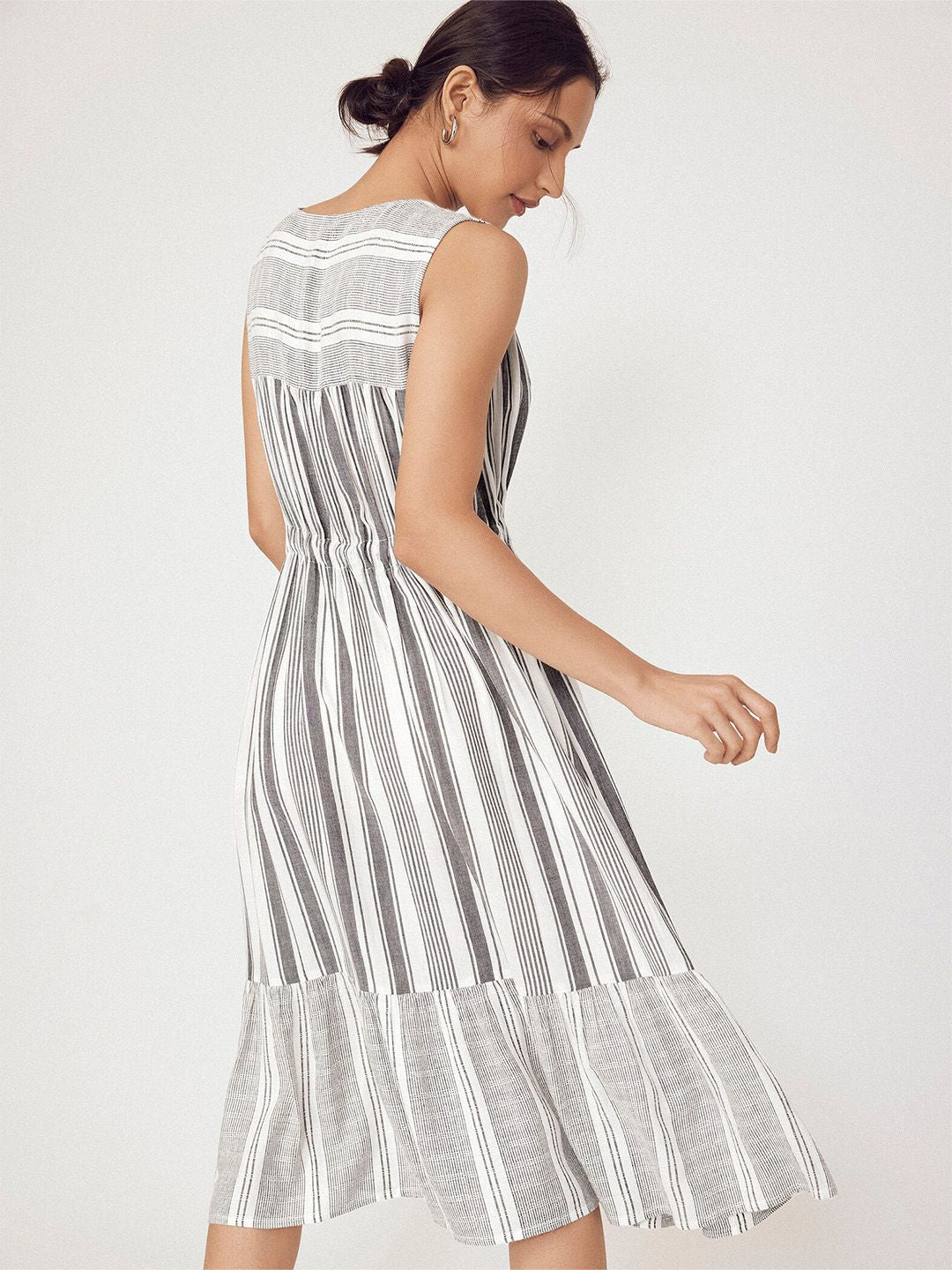 Label Life Striped V-Neck Tie-Up Cotton A-Line Midi Dress