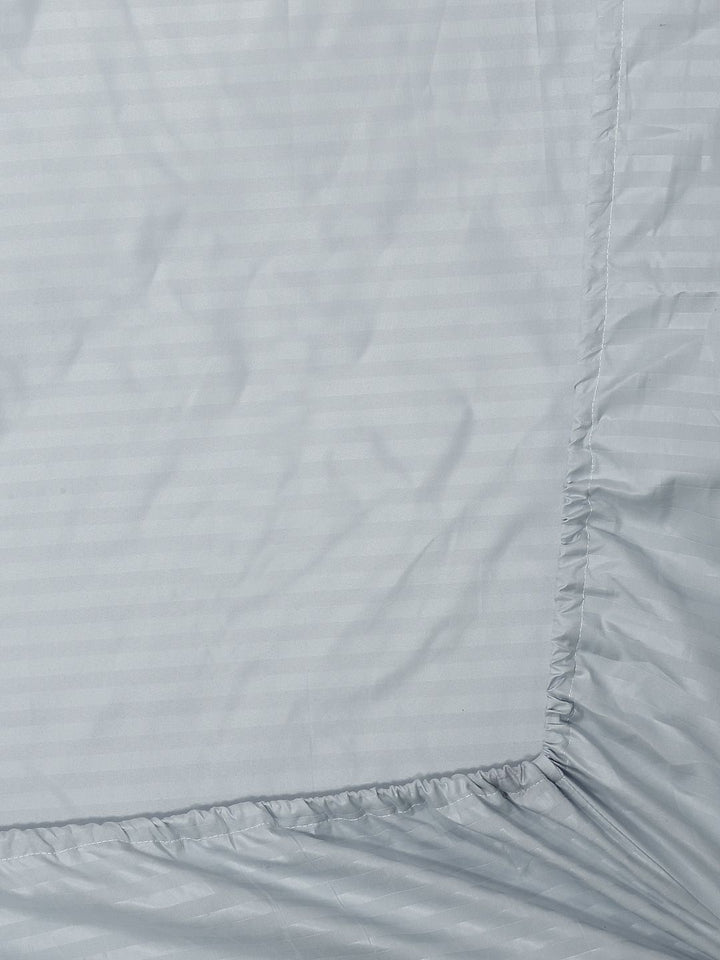 Myntra Elegant Homes Belang Kelabu 300 TC Dilengkapi Cadar Super King dengan 2 Sarung Bantal