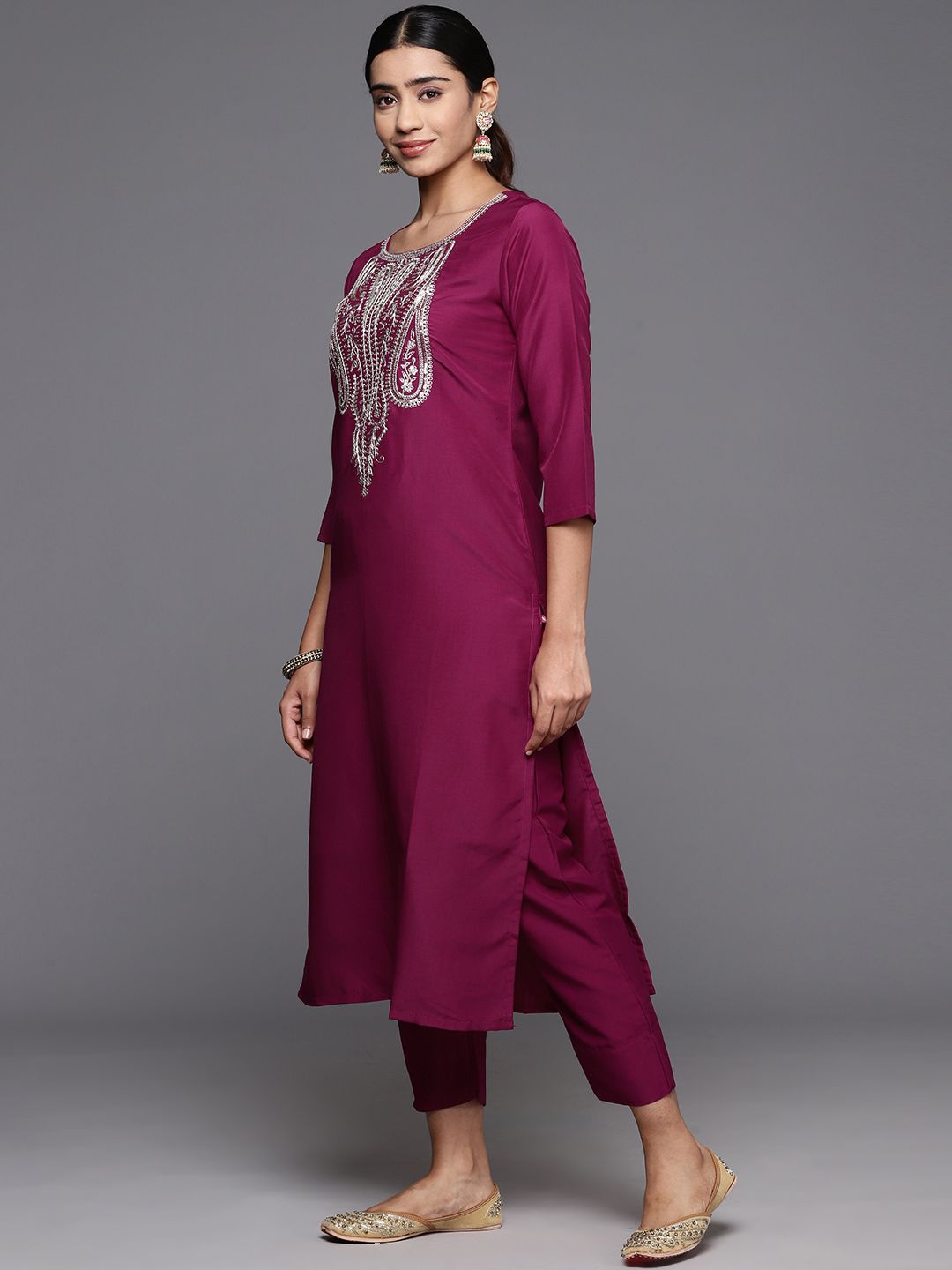 Varanga Paisley Zzari Embroidered Regular Kurta with Trousers & Dupatta