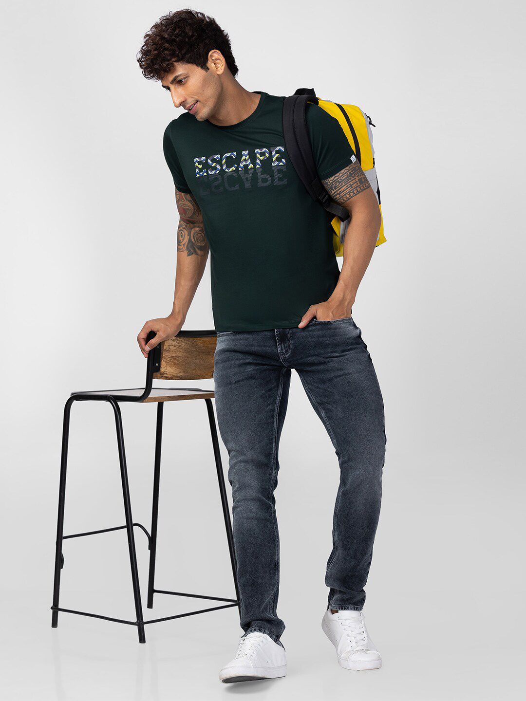 SPYKAR Men Printed Round Neck Slim Fit T-shirt