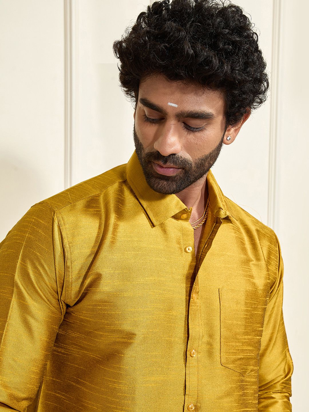 VASTRAMAY Men Mustard Yellow Premium Casual Shirt
