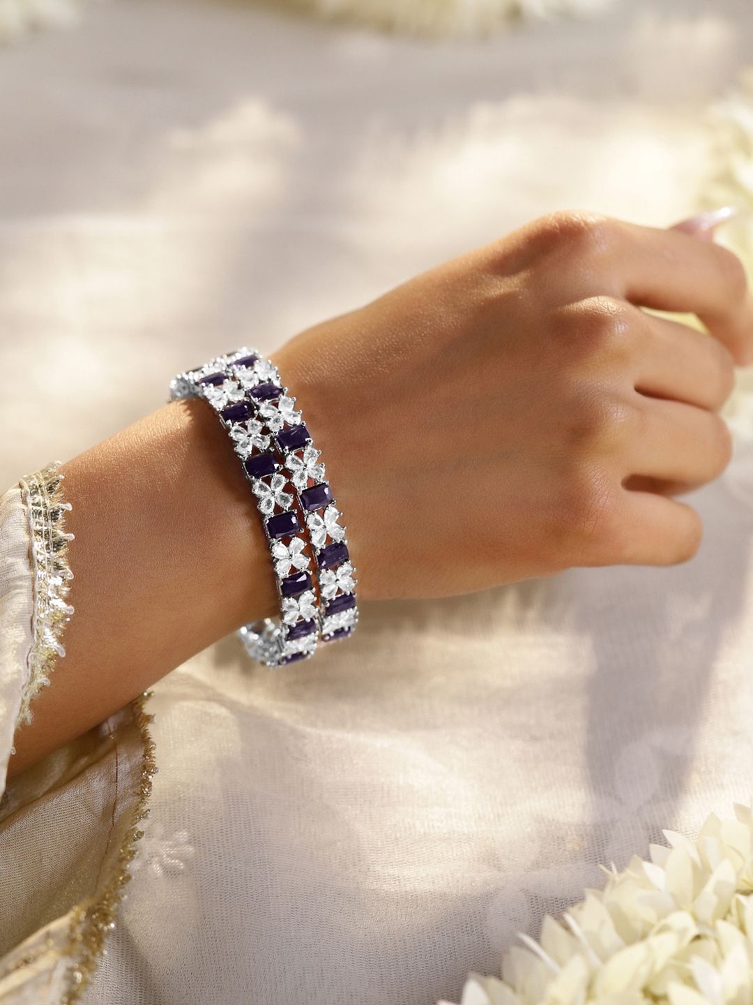 Rubans Set of 2 Rhodium-Plated Blue Sapphire & White Cubic Zirconia Studded Bangles
