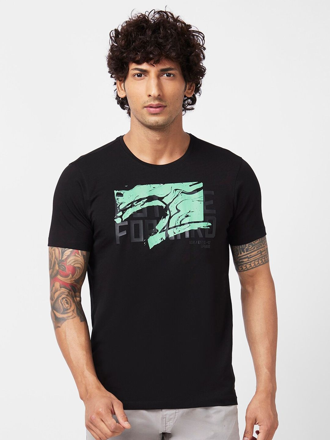 SPYKAR Graphic Printed Slim Fit Cotton T-Shirt