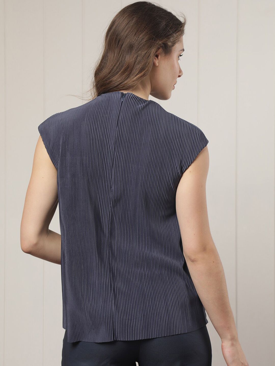RAREISM Extended Sleeves High Neck Regular Top