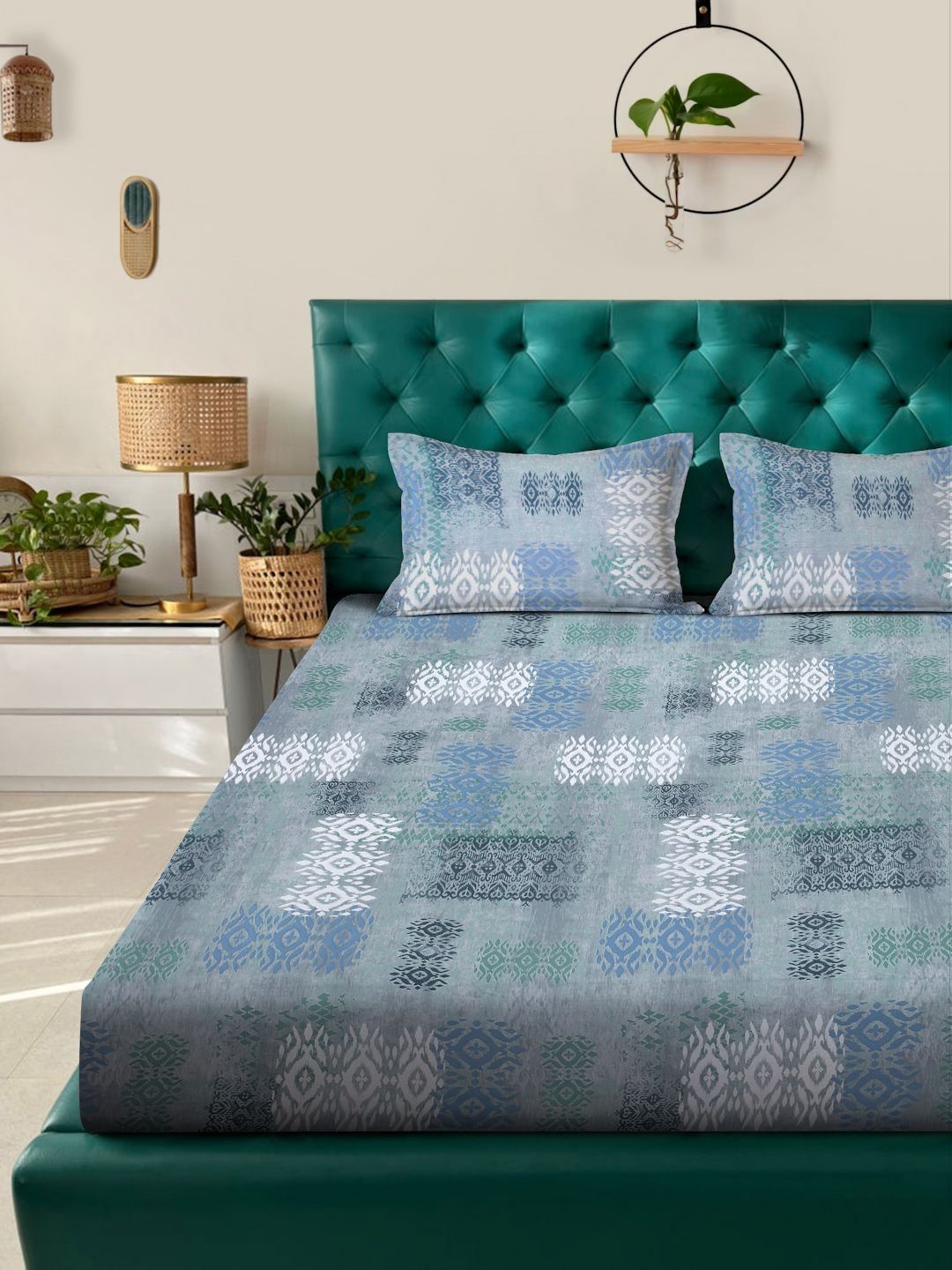 KLOTTHE Blue Geometric Printed 400TC Pure Cotton Fitted Double King Bedsheet Set