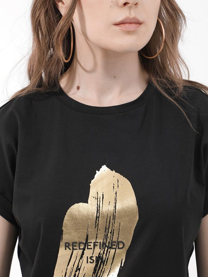 RAREISM Women Printed V-Neck Extended Sleeves Pockets T-shirt