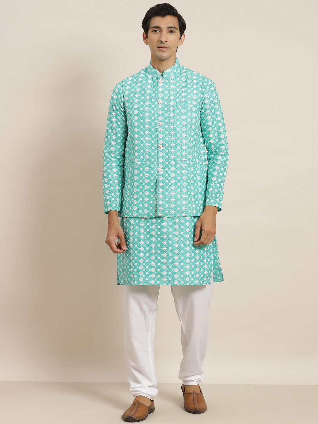 SOJANYA Lelaki Turquoise Biru & Putih Motif Etnik Bersulam Kurta dengan Churidar & Jaket