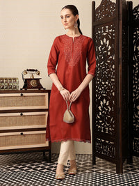 House of Pataudi Floral Embroidered Thread Work Jashn Kurta