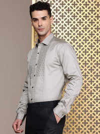 House of Pataudi Pure Cotton Geometric Embroidered Party Shirt