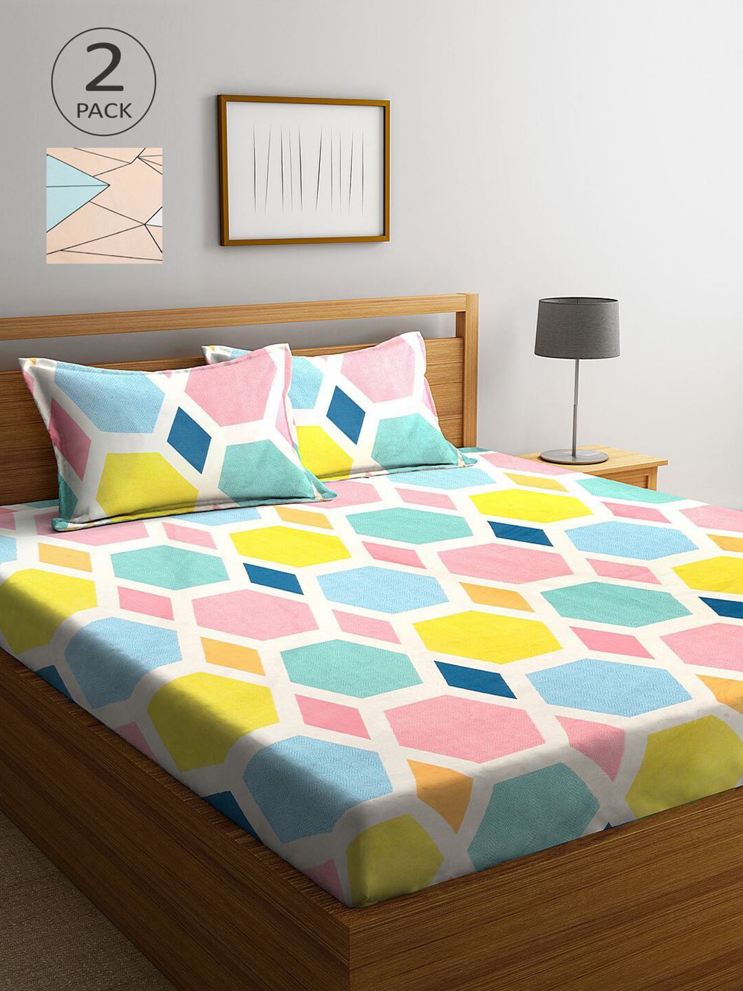 KLOTTHE Pink Geometric Cotton 300 TC King Fine 2 Bedsheet with 4 Pillow Covers-98 x 87 inches