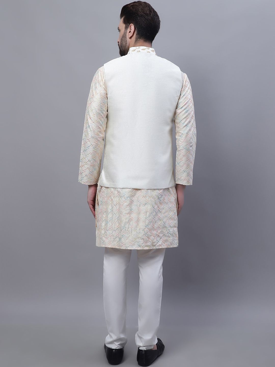 SOJANYA Floral Embroidered Thread Work Kurta With Churidar With Nehru Jacket