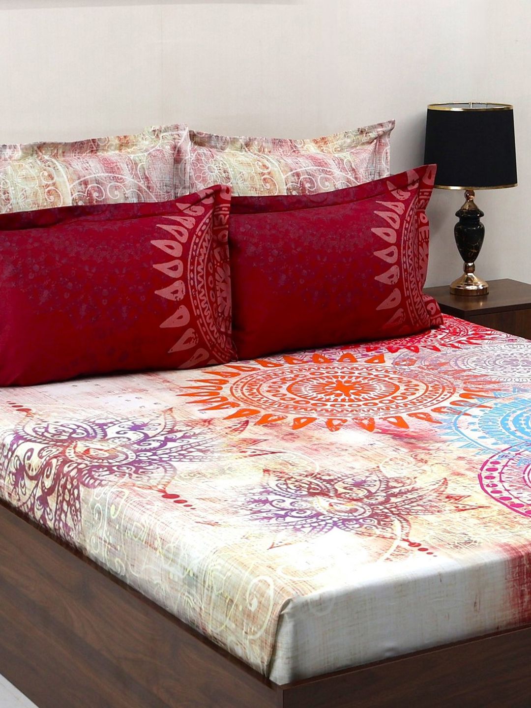 BOMBAY DYEING Ethnicity Red Ethnic Printed Cotton 300 TC King Bedsheet Set 2.74 x 2.74 m